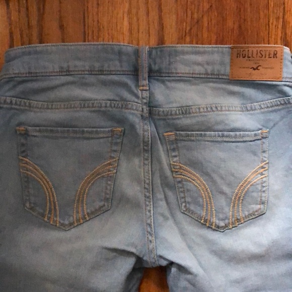 Jeans - Picture 3 of 4